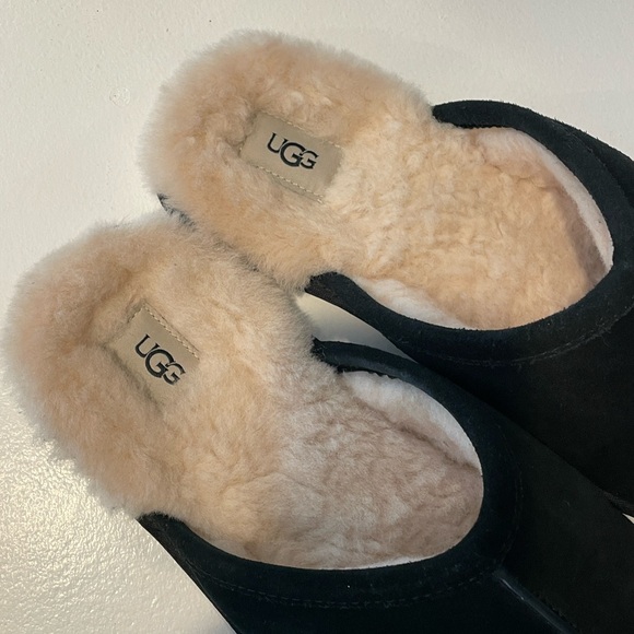 UGG suede slippers size 11.5 men’s - Picture 6 of 11